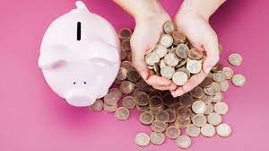 Ahorrar duele menos si lo haces así: la psicología del “dinero invisible”